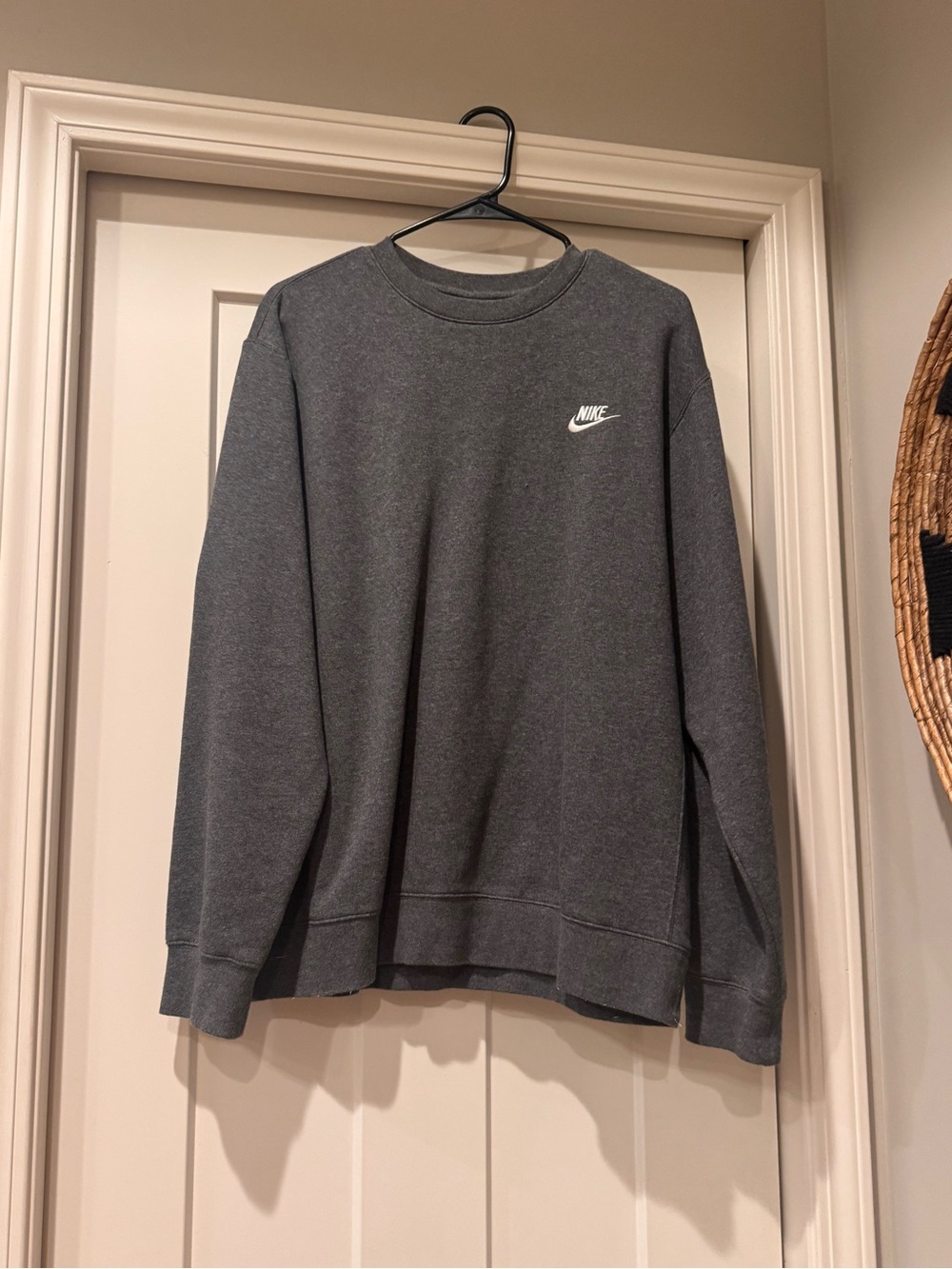 Nike Charcoal Gray Crewneck Sweatshirt. Medium.